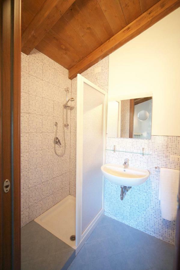 Al Vecchio Convento Mare E Monti Bed & Breakfast Ortonovo ภายนอก รูปภาพ